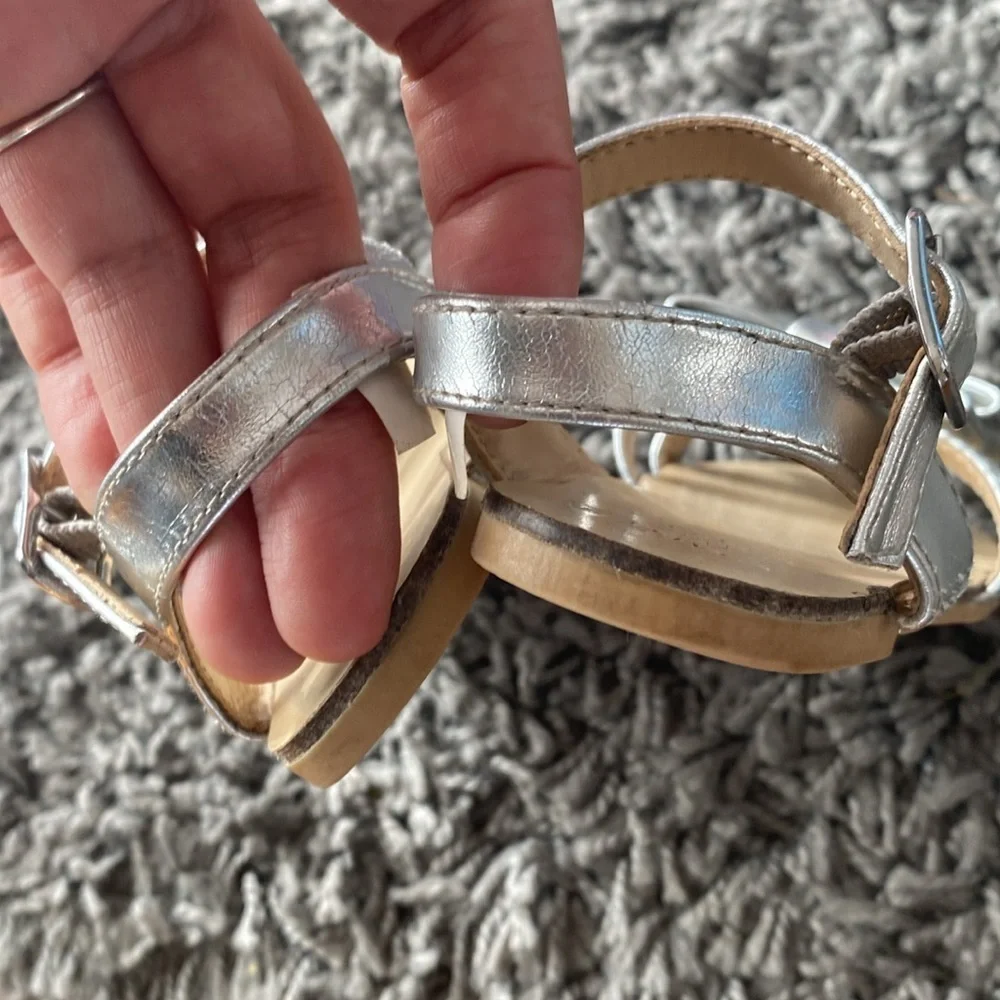 Janie and Jack Baby Girl Silver Bow Sandal Size 3